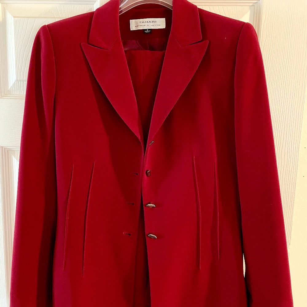 Tahari Arthur S. Levine Suit